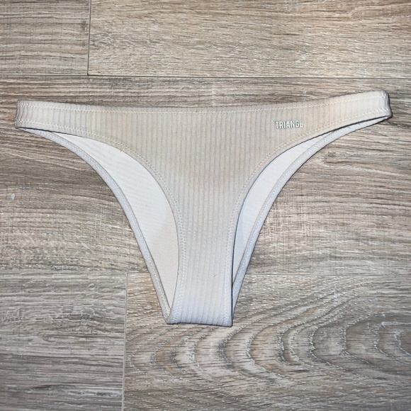 triangl white bikini‎ bottoms - Picture 1 of 3